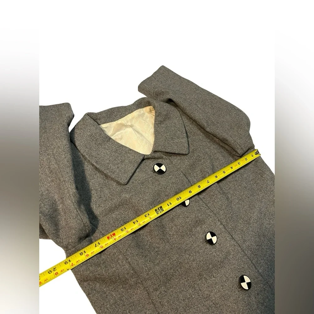 Vintage 40s Gray Wool Christian Dior Jacket Pinwheel Buttons Peter Pan Collar